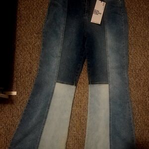 Stylish Blue Flared Women Jeans
